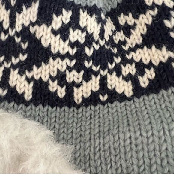 Himalaya Collection Hand Made Wool Hat with Faux Fur Lining. Great Condition! - Picture 5 of 10